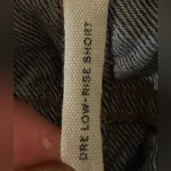 Rag & Bone Dre Low Rise Denim Shorts Size 25 Medium Wash Frayed Hem Designer - Picture 6 of 11